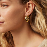 Ixia Hoops